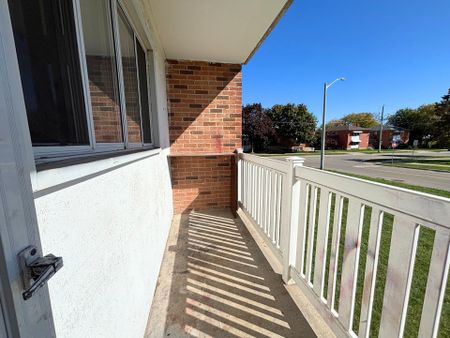 For Lease - 280 Lorne Avenue, Kitchener, Ontario - Photo 4