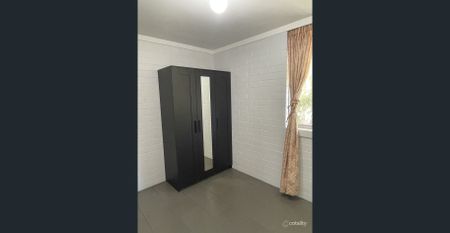 Modern, low-maintenance living in the heart of Wembley - Photo 5