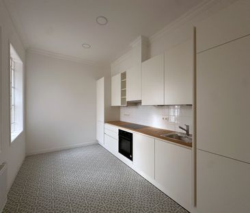 Generalsanierte 2-Zimmer-Altbauwohnung I WG geeignet - Photo 3