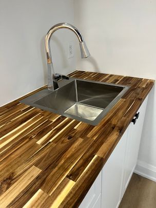 For Lease - 98 Frontenac Avenue Unit# 1, Toronto, Ontario - Photo 1