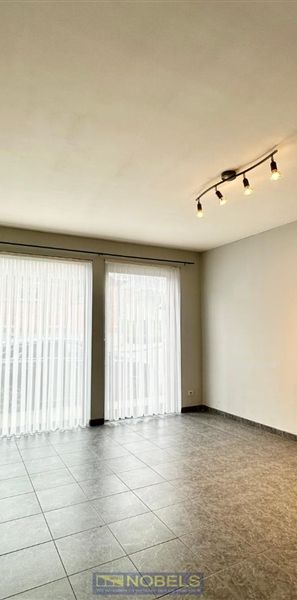 Te huur, instapklaar 1 slaapkamer appartement gelegen te Oudenaarde - Photo 1