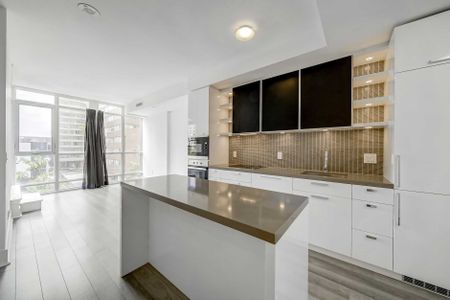 For Lease - 32 Davenport Rd Drive Unit# 307, Toronto, Ontario - Photo 5