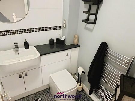 2 bedroom townhouse to rent - Photo 4