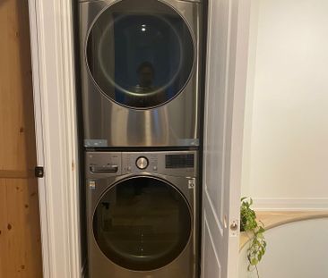 For Lease - 41 Fallen Oak Court, Brampton, Ontario - Photo 2