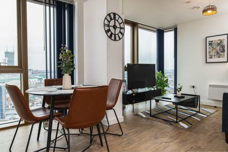 Essex Street - Photo 2