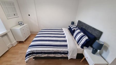 1 bedroom flat to rent - Photo 5