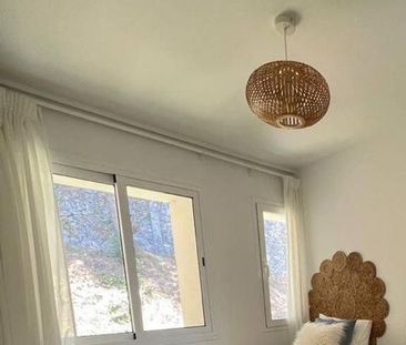 Luxury penthouse for rent in Benahavís, Andalusia - Photo 6