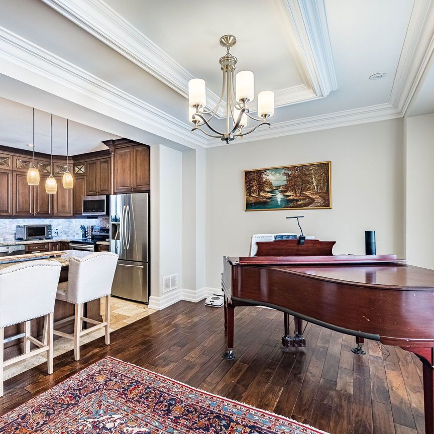 For Lease - 17 Lockheed Boulevard, Toronto, Ontario - Photo 1