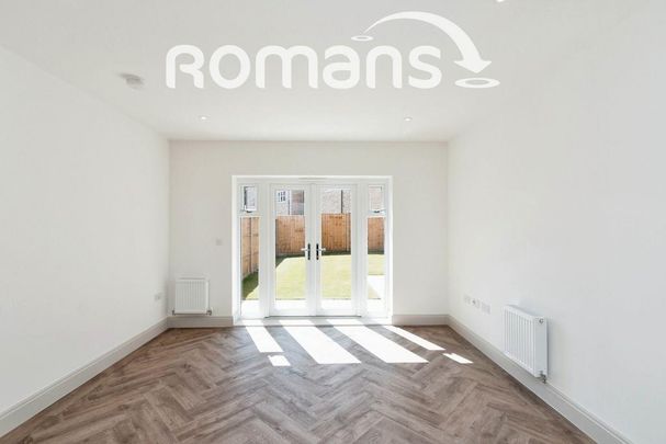 3 bedroom semi-detached house to rent - Photo 1