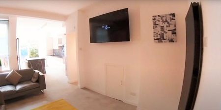 6 bedroom house to rent - Photo 4