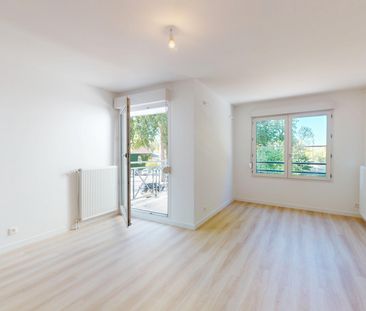 Location Appartement 2 pièces 49m² LONGVIC 21600 - Photo 1