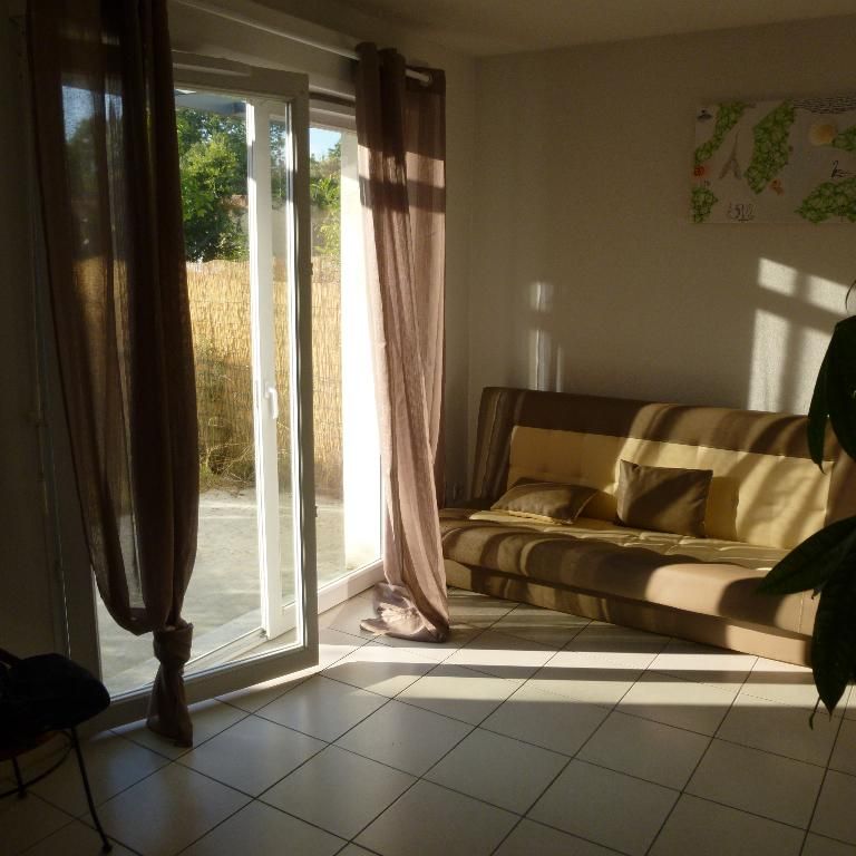 Location Appartement 1 pièce 25m² FROUZINS 31270 - Photo 1