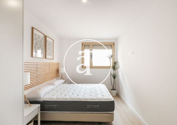 Apartment for rent with 2 bedrooms, studio and balcony in Badalona