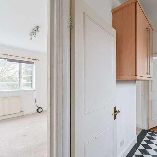 Heath Rise, Putney, SW15 - Photo 1