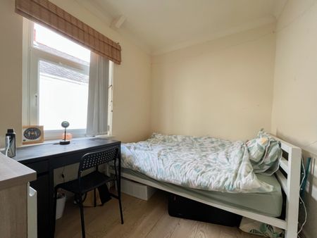 Woodville Road, Cathays - Photo 2