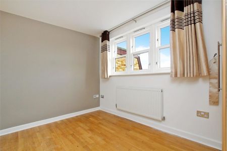 Cosmo Apartments, Westport Street, Stepney Green, London E1 - Photo 4