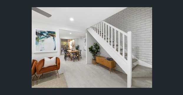 Charming 3 Bedroom Townhouse in the Heart of Balmoral and moment to Oxford Street - Photo 1