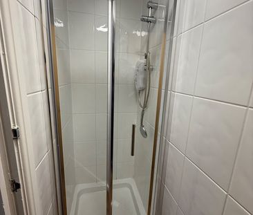8 Bed Terraced House, Greenbank Road, L18 - Photo 5