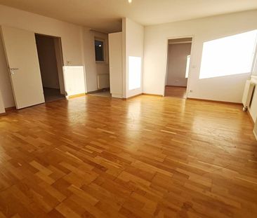 DACHGESCHOSS, sonnige 74 m2 Neubau, Wohnküche, 2 Zimmer, Wannenbad,... - Foto 1