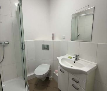 Kawalerka z balkonem w bloku z windą (436229) - Photo 5