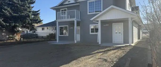 Brand New 4-Plex in Innisfail – taking applications now | 5124 47 Street, Innisfail - Photo 1