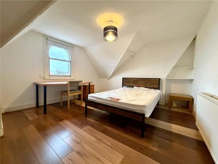 3 bedroom apartment to rent - Photo 3