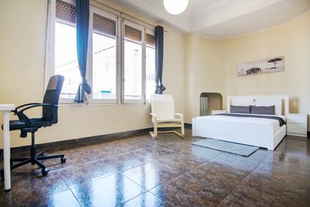 Carrer de Sant Valero, Valencia, Valencian Community 46005 - Photo 5