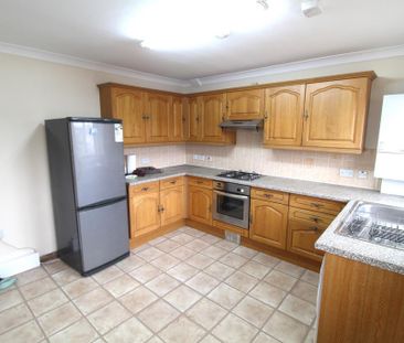 2 bedroom maisonette to rent - Photo 4