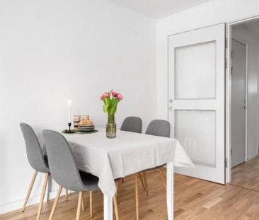 Karolinagatan, Solna - Photo 4