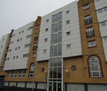 1 Bed Flat, Level Access Shower, Henllys, Wind Street. **Apply onli... - Photo 3