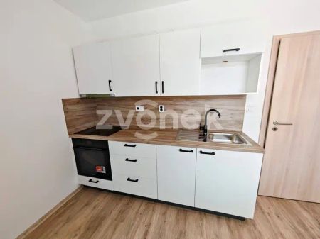 Pronájem bytu 1+1, Otrokovice (byt 2.01) - Photo 2