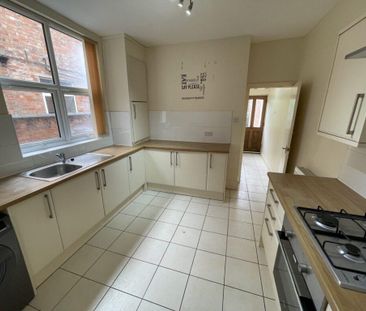 1 bedroom ground floor flat to rent - Photo 5