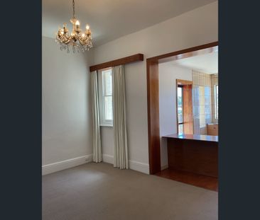3/2 Ashfield Street, Sandy Bay, Tas 7005 - Photo 4