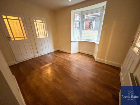 3 bedroom terraced house to rent - Photo 4