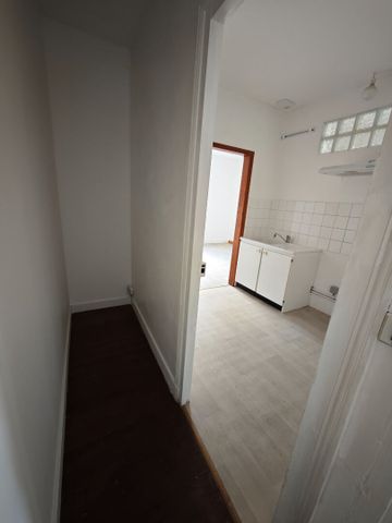 Location Appartement 2 pièces 36m² MAINTENON 28130 - Photo 4