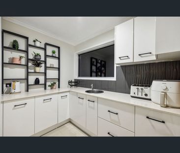 4 The Mainbrace, Tweed Heads, NSW 2485 - Photo 1