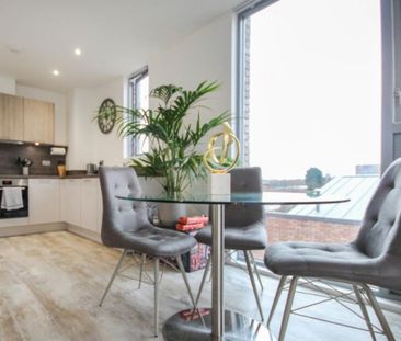 1 Bed Flat, Trent Bridge View, NG2 - Photo 3