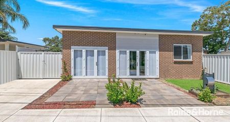 Two Bedroom House With Parking And Access Along Craig Avenue - Photo 4