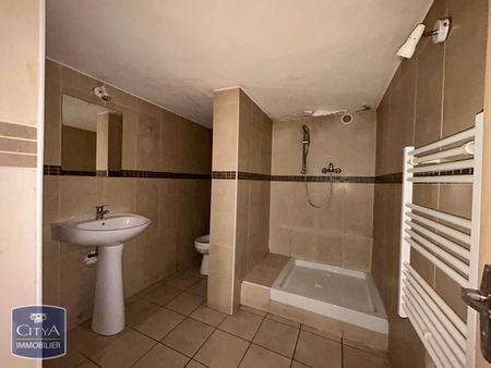 Location Appartement 2 pièces 65m² CARPENTRAS 84200 - Photo 5