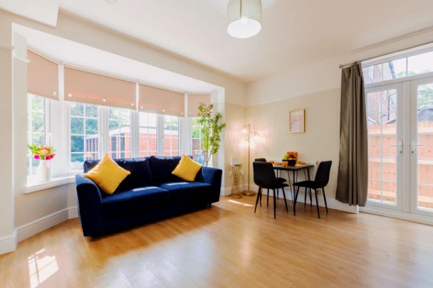 2 Bedroom Apartment - Photo 1