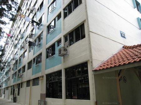 Blk 93 Paya Lebar Way (Geylang), HDB 3 Rooms - For Rent - Photo 2