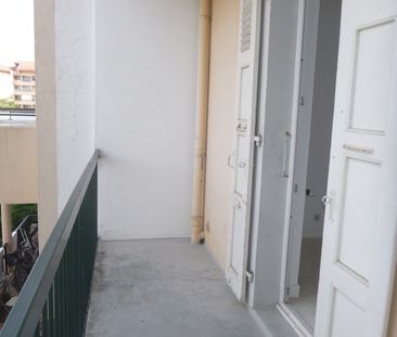 Location Appartement 3 pièces 46m² - Photo 3