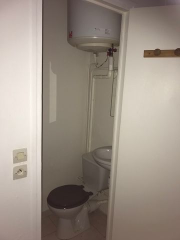 Location Appartement 1 pièce 11m² ST MAUR DES FOSSES 94210 - Photo 4