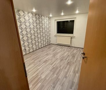 3 Zimmer Hochparterre in der Südstadt - Photo 1