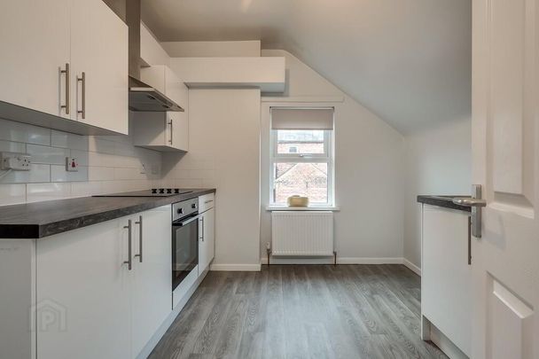 Flat 6, 11 Camden Street, Belfast, BT9 6AT - Photo 1