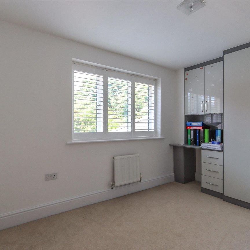 Rounton Close, Watford, Hertfordshire, WD17 - Photo 1