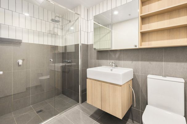 Fully Furnished Luxury Living in Southbank’s Palladium Tower - Photo 1