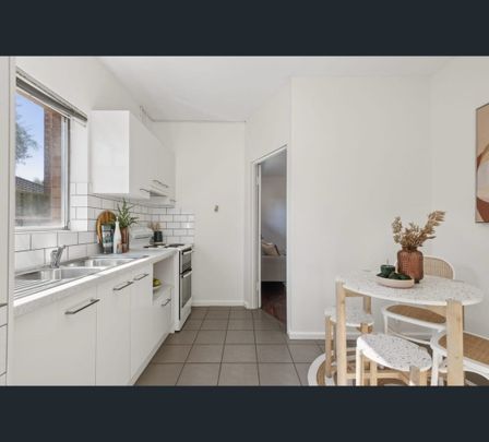 Unit 4/14 Leslie Street East, Woodville, SA 5011 - Photo 1