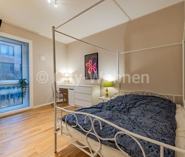 Schöne, möblierte Wohnung mit 2 Schlafzimmern und Loggia inkl. Tief... - Foto 1
