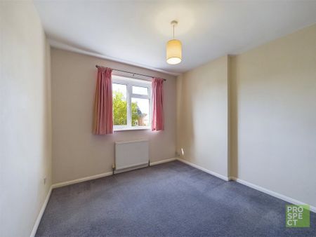 4 bedroom detached house to rent - Photo 5